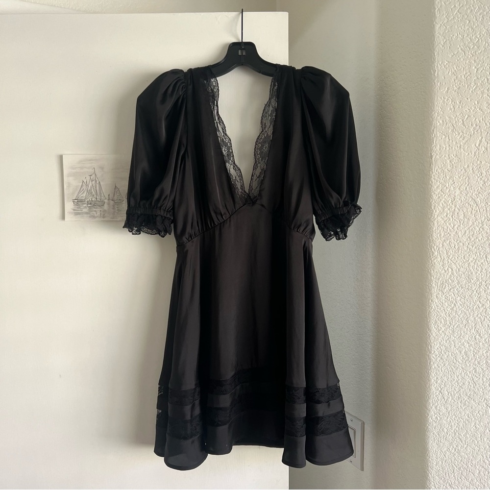 Majorelle Black Lace dress size 0